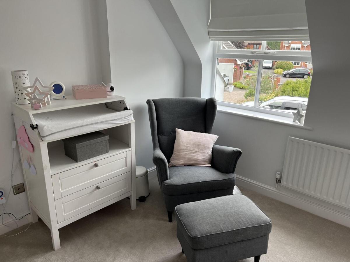 5 Bedroom 4 Bathroom Gym Playroom Country Holiday home *